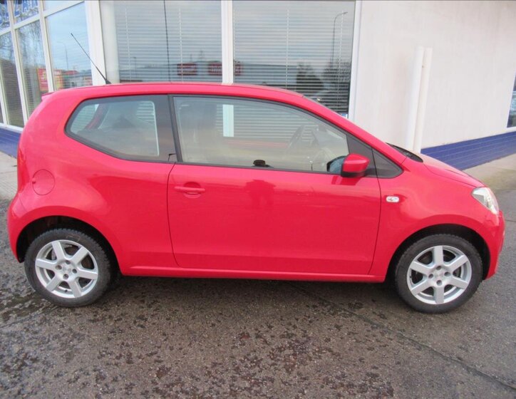 Volkswagen up! 7
