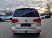 Volkswagen Touran 4