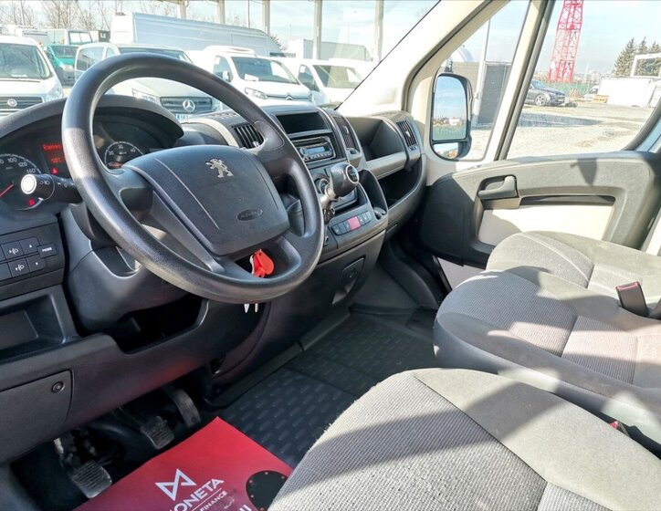 Peugeot Boxer Skříň 2,2 l 110 kw