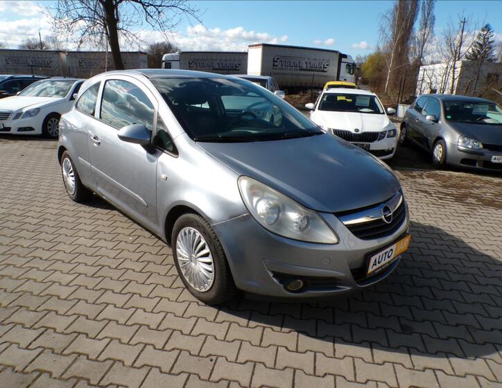Opel Corsa Hatchback 1,2 l 59 kw