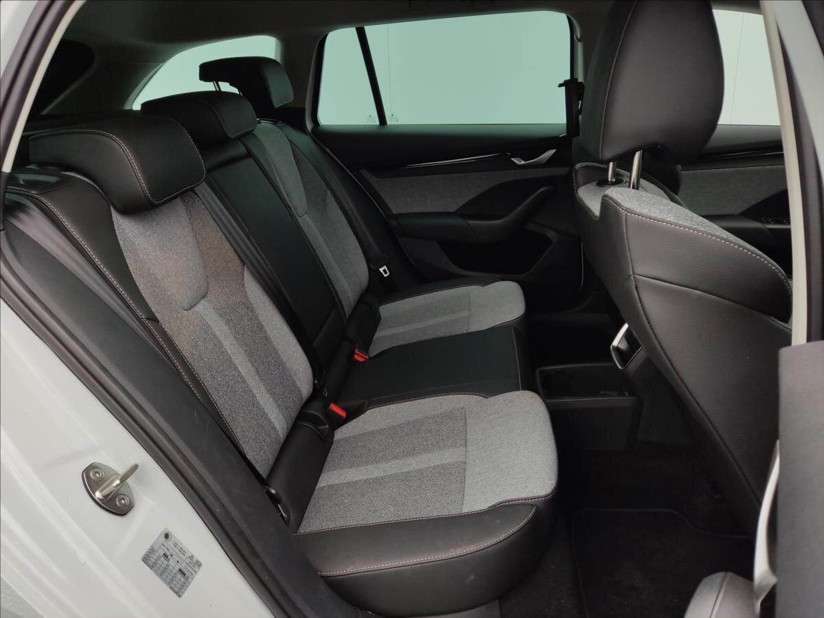 Škoda Octavia Kombi 1,5 l 110 kw