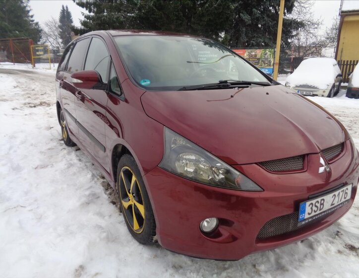 Mitsubishi Grandis Kombi 2,4 l 121 kw