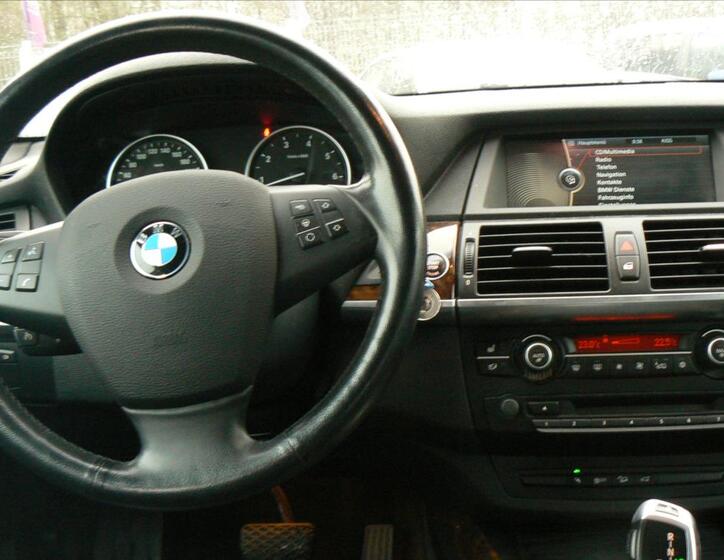 BMW X5 12