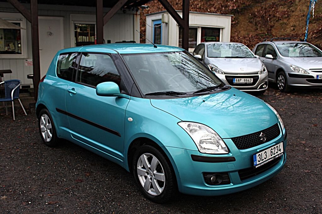 Suzuki Swift Hatchback 1,3 l 67 kw