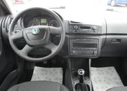 Škoda Fabia 16