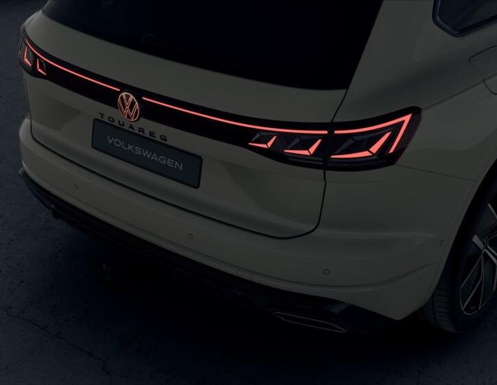 Volkswagen Touareg 8