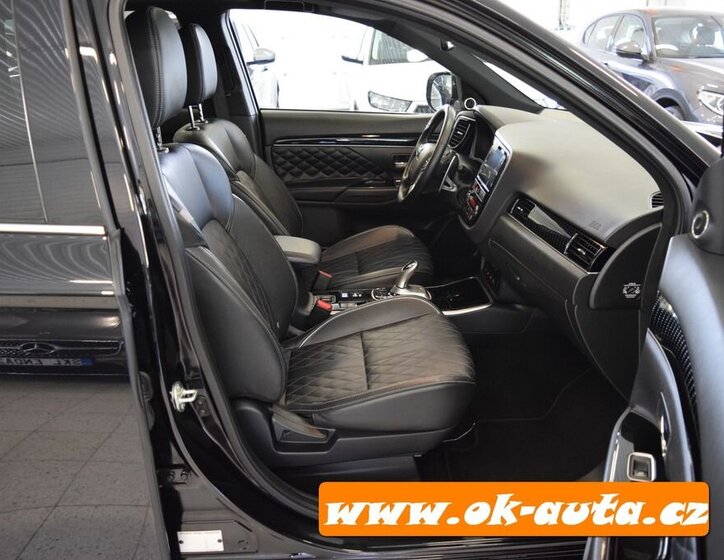 Mitsubishi Outlander SUV 0,0 0