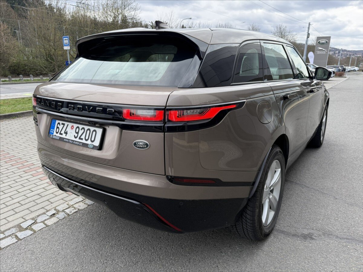 Land Rover Range Rover Velar SUV / Terénní 2,0 l 177 kw
