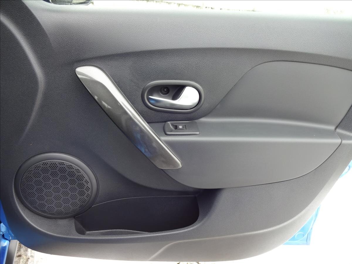 Dacia Sandero Hatchback 898,0 66 kw