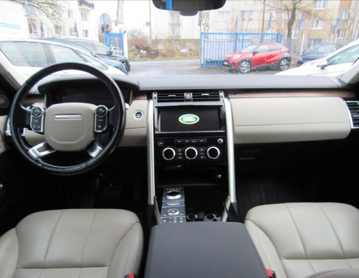 Land Rover Discovery 12