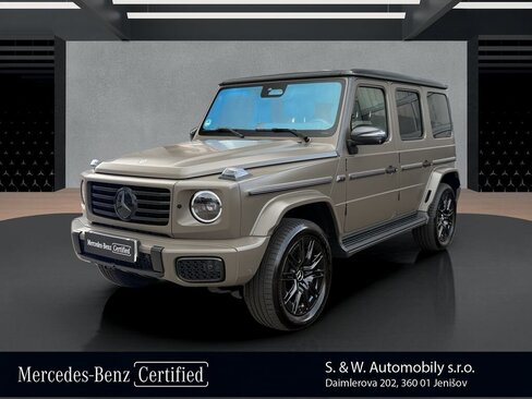 Mercedes-Benz Třídy G SUV / Terénní 0,0 432 kw