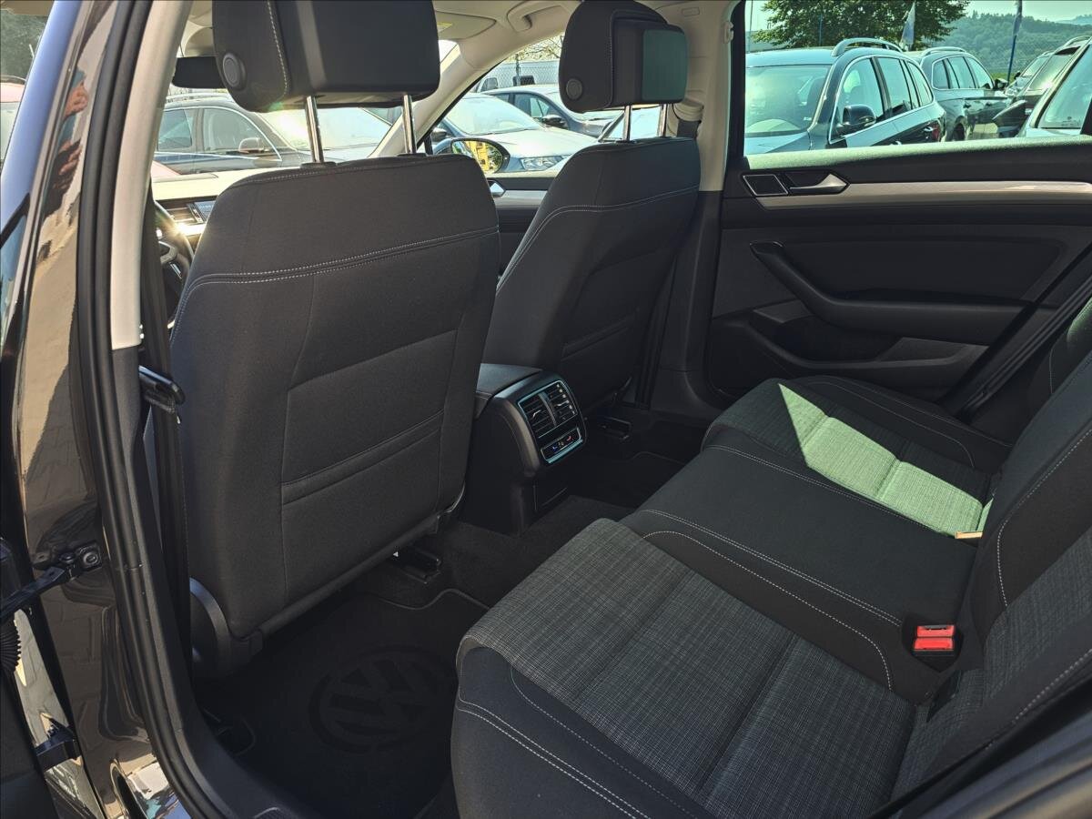 Volkswagen Passat Kombi 2,0 l 110 kw