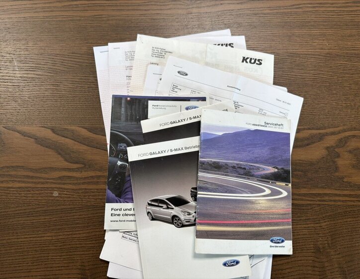 Ford S-MAX MPV 2,0 l 103 kw