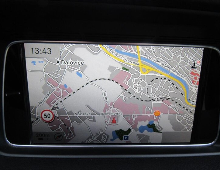 Mercedes-Benz Třídy E 18