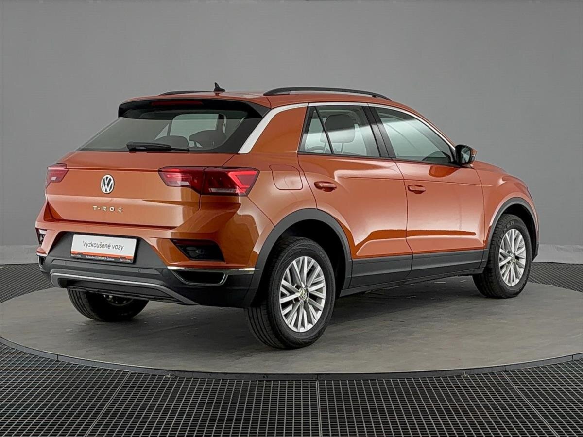 Volkswagen T-Roc SUV / Terénní 1,5 l 110 kw