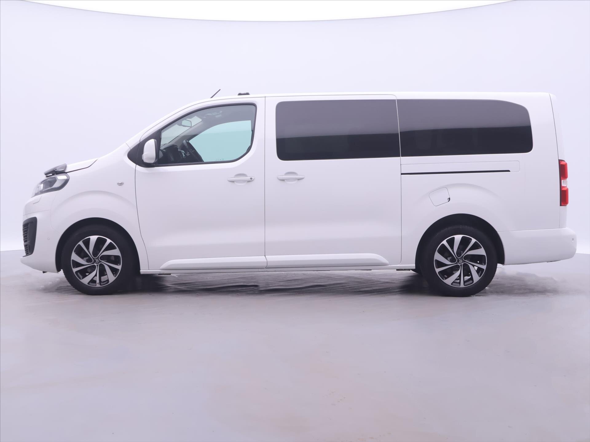 Citroën SpaceTourer MPV 2,0 l 130 kw