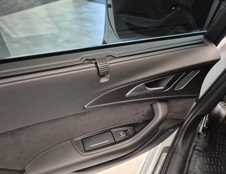 Audi A6 Allroad Kombi 3,0 l 200 kw