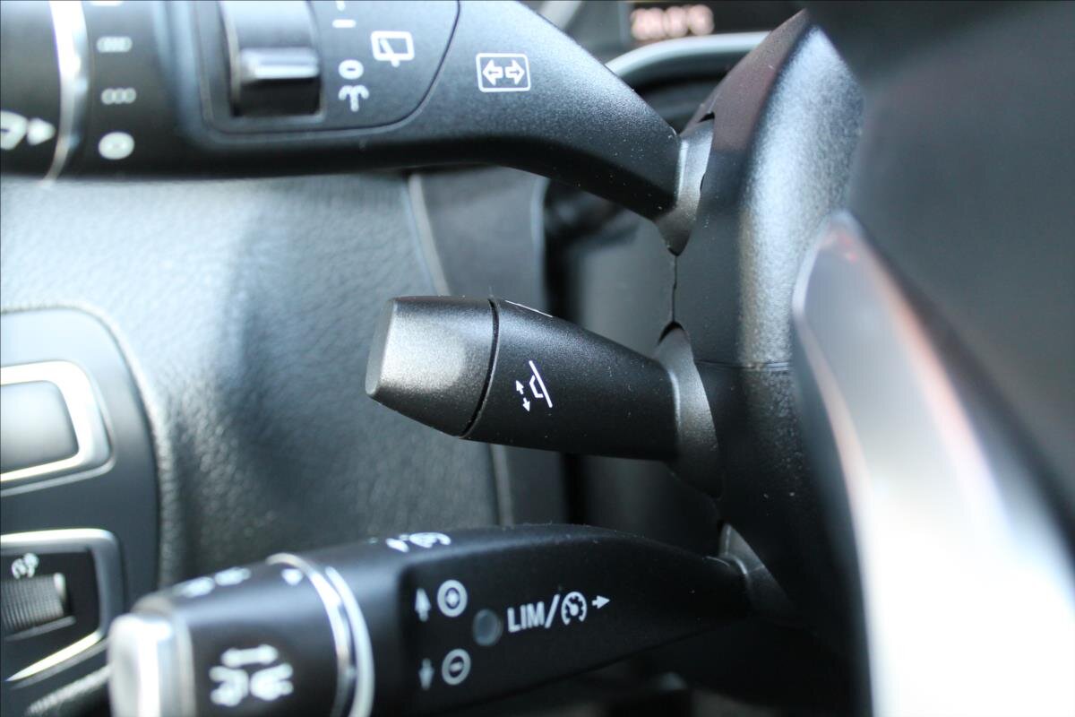 Mercedes-Benz Třídy C Kombi 2,1 l 150 kw