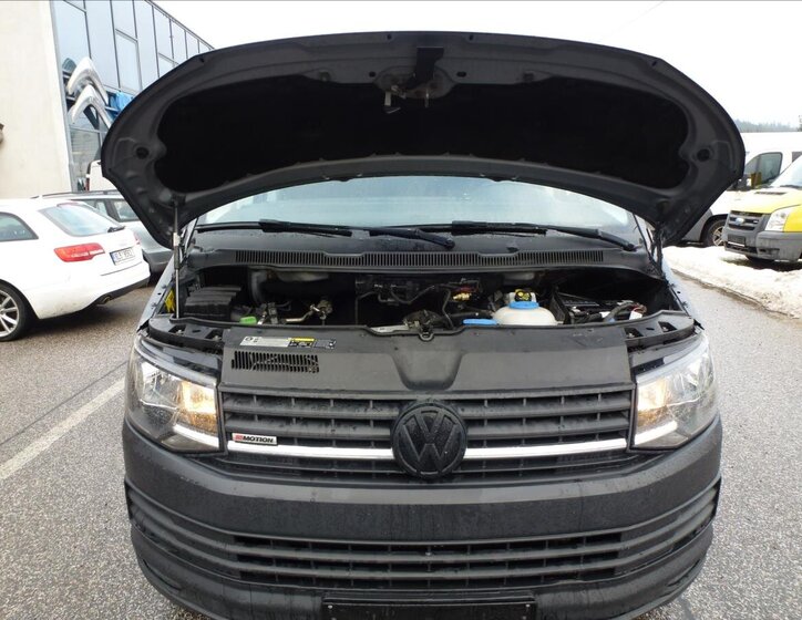 Volkswagen Transporter 38