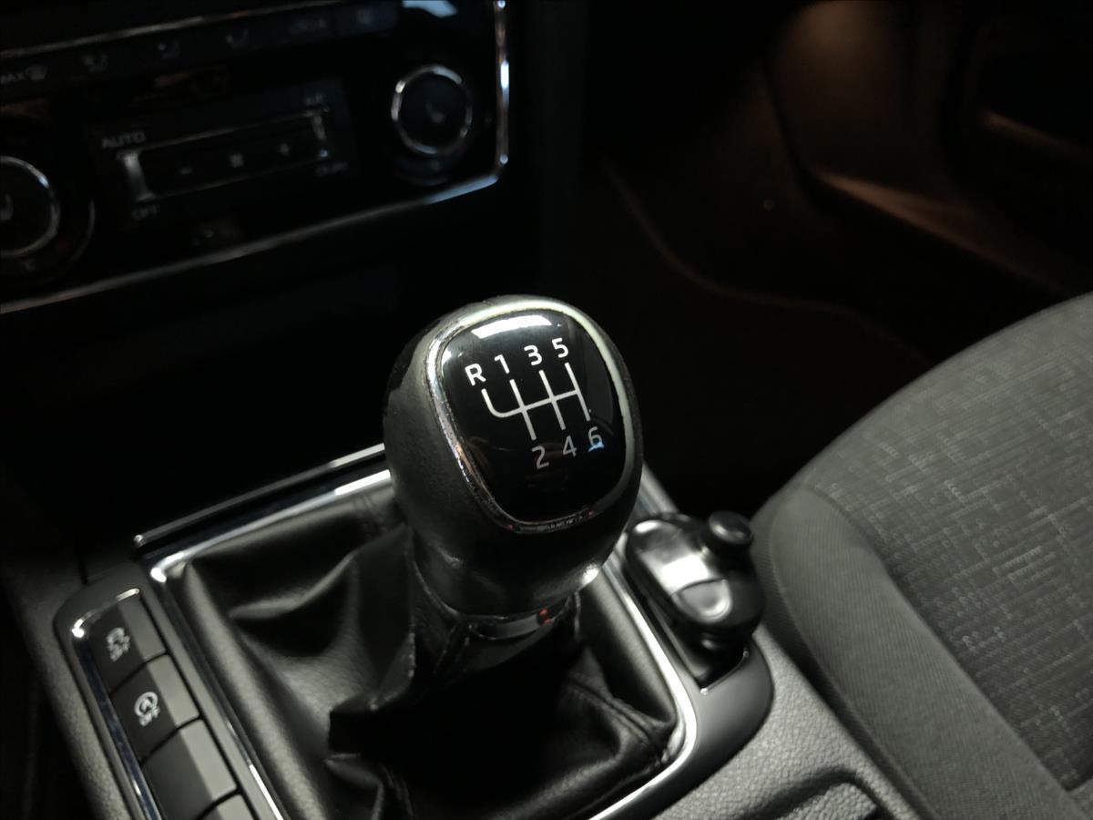 Škoda Superb Hatchback 2,0 l 103 kw