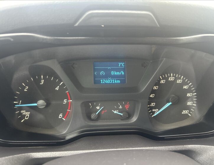 Ford Transit 16