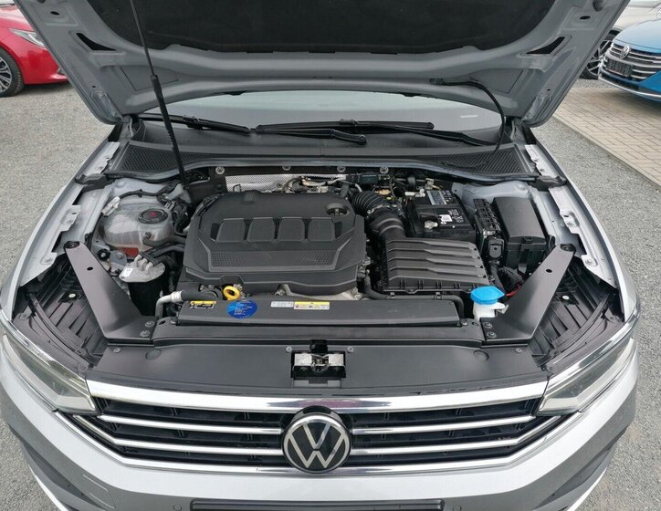Volkswagen Passat Kombi 2,0 l 90 kw