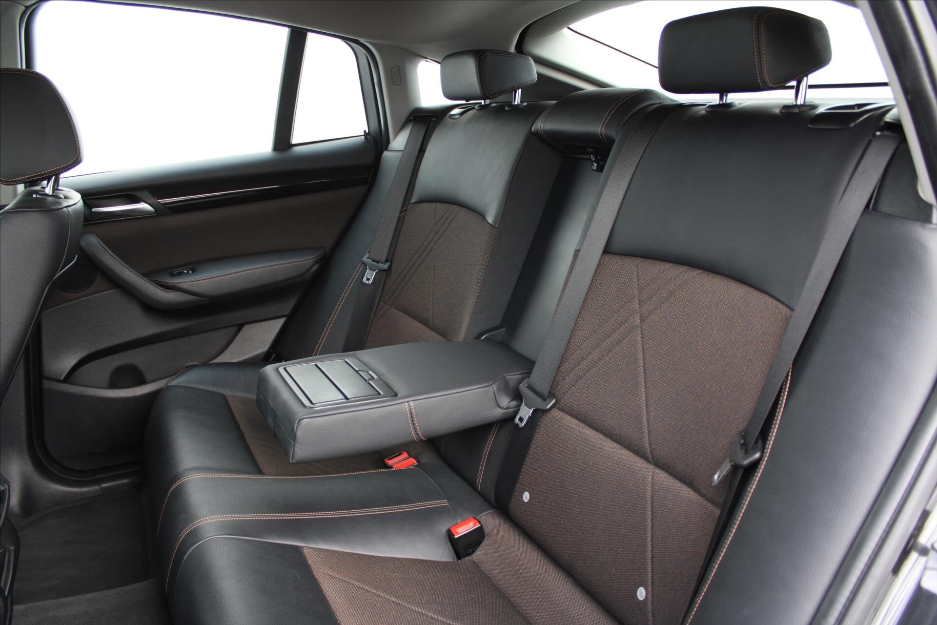 BMW X4 SUV 3,0 l 190 kw