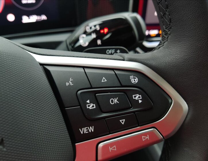 Volkswagen Tiguan SUV / Terénní 1,5 l 110 kw