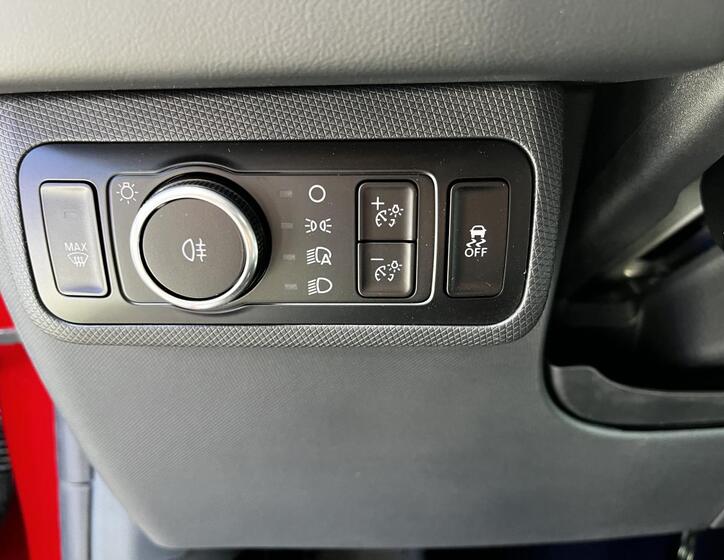 Ford Mustang Mach-E 22