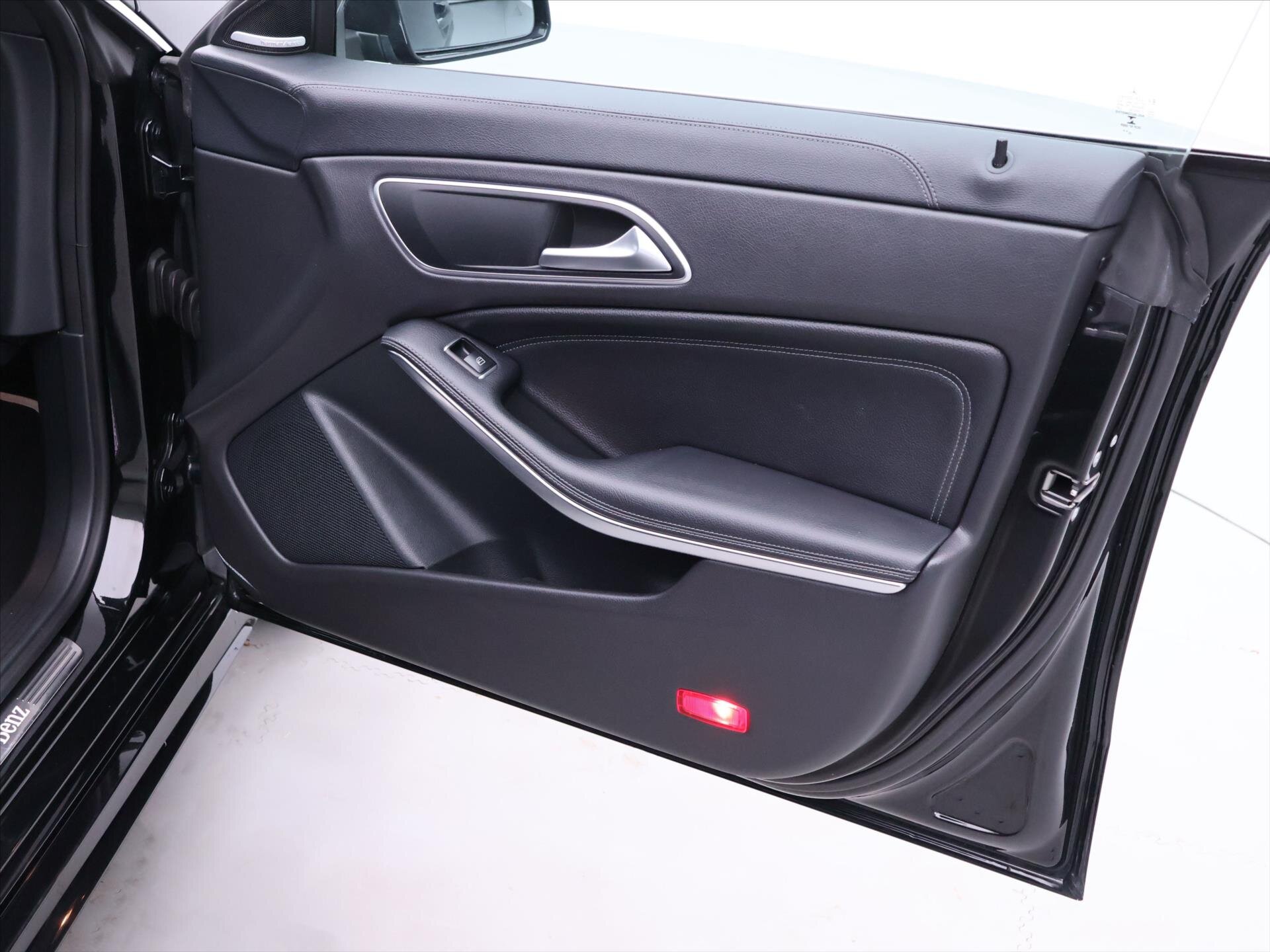 Mercedes-Benz CLA Kombi 2,0 l 155 kw