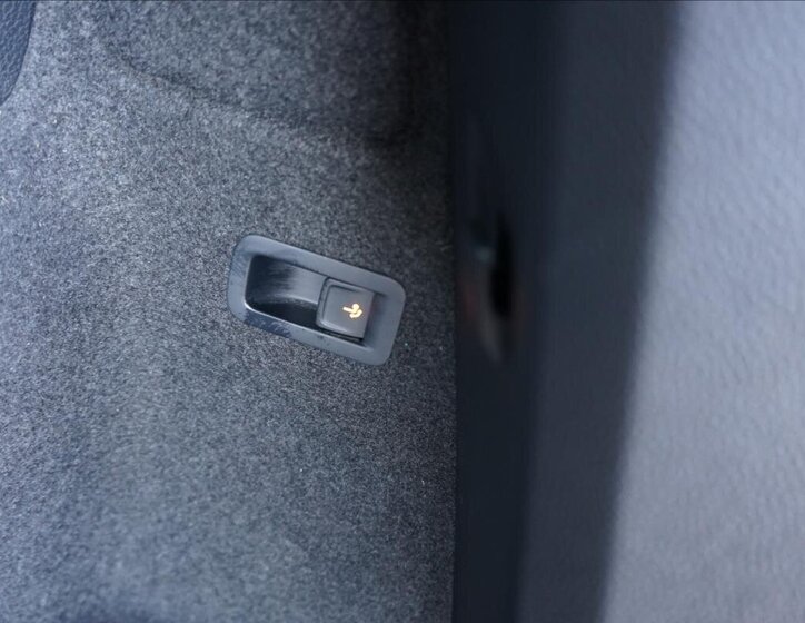 Škoda Karoq SUV / Terénní 2,0 l 110 kw