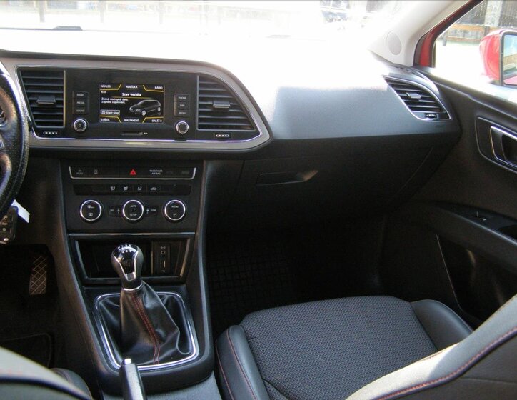 Seat Leon Hatchback 1,4 l 92 kw