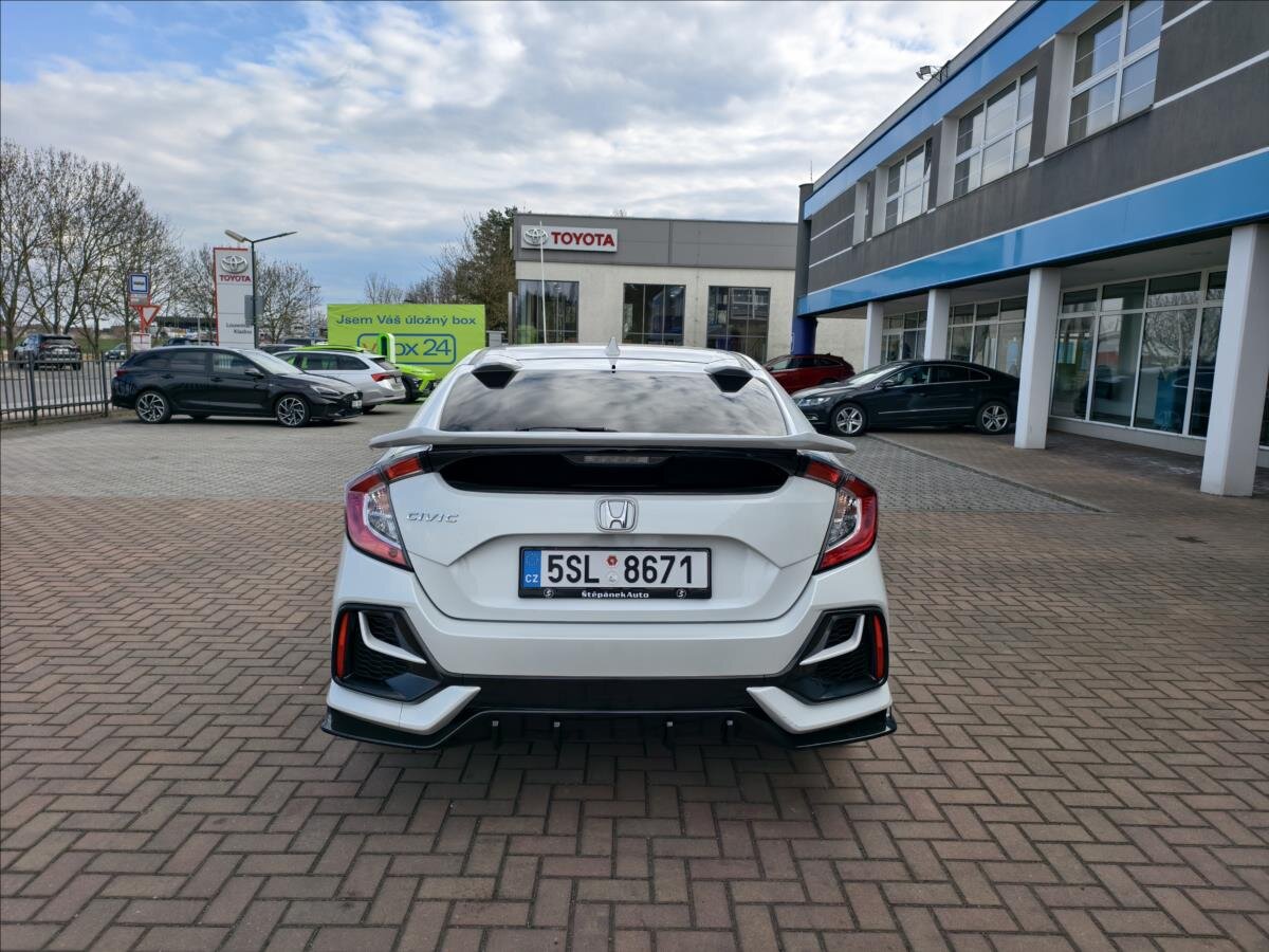 Honda Civic Liftback 988,0 93 kw