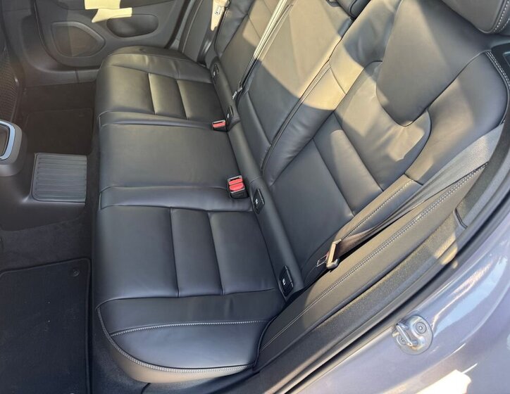 Volvo V60 Kombi 2,0 l 257 kw