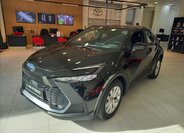 Toyota C-HR SUV / Terénní 1,8 l 103 kw