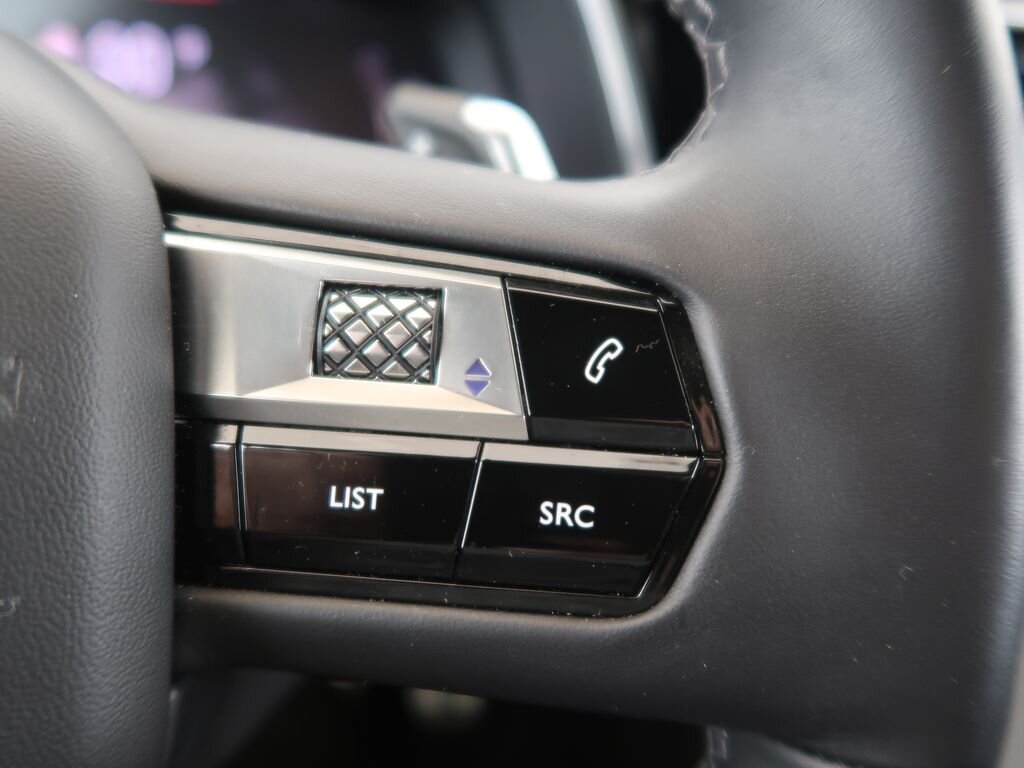 DS Automobiles DS7 Crossback SUV / Terénní 1,5 l 96 kw