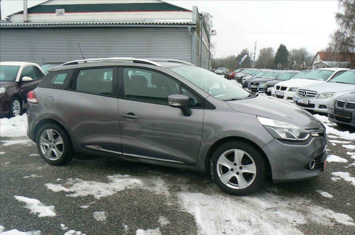 Renault Clio Kombi 1,2 l 87 kw