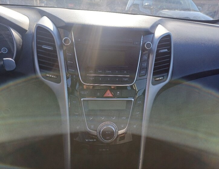 Hyundai i30 Kombi 1,6 l 81 kw