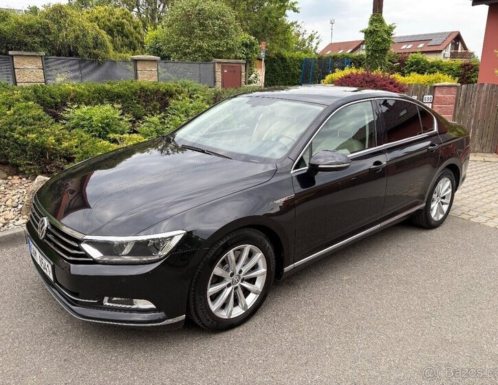 Volkswagen Passat Sedan 0,0 0