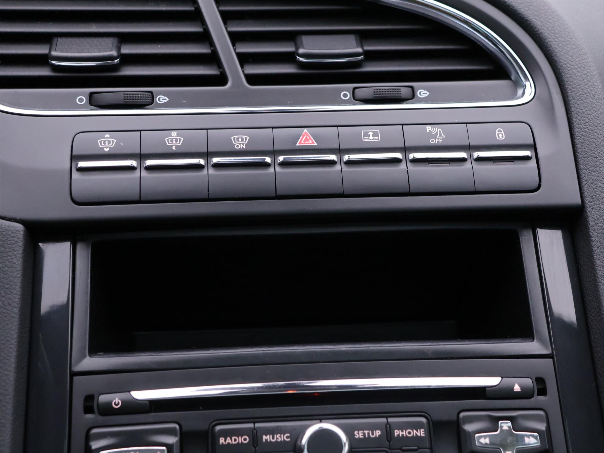 Peugeot 5008 MPV 1,6 l 88 kw