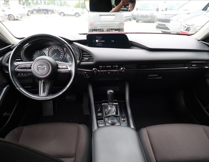 Mazda 3 Sedan 2,0 l 110 kw