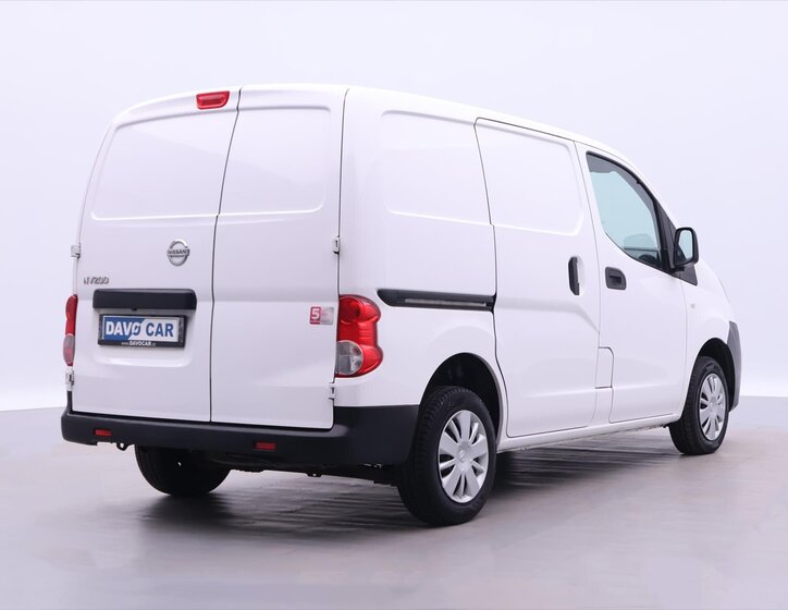 Nissan NV200 7