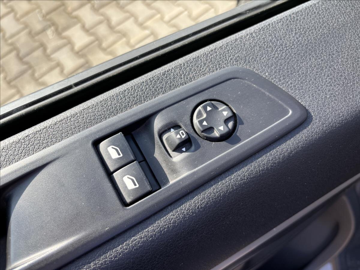 Citroën SpaceTourer MPV 2,0 l 130 kw