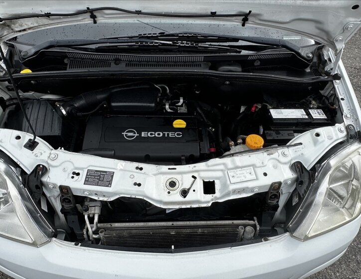 Opel Meriva MPV 1,6 l 77 kw