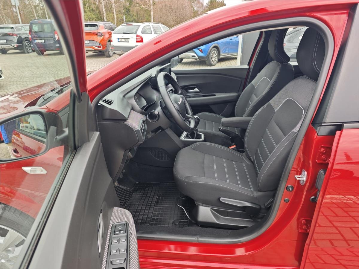 Dacia Sandero Hatchback 999,0 67 kw