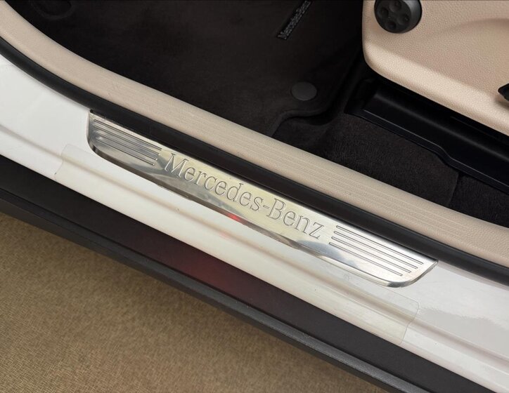 Mercedes-Benz GLC 39