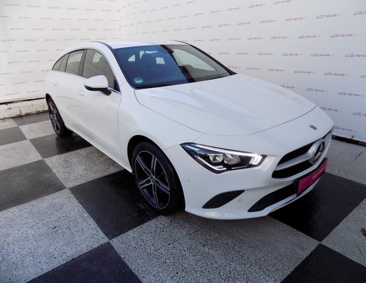 Mercedes-Benz CLA 6