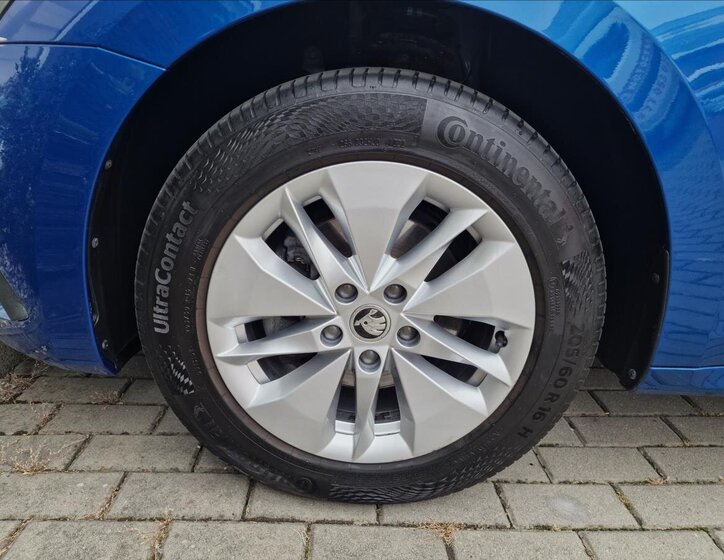 Škoda Octavia Liftback 2,0 l 85 kw