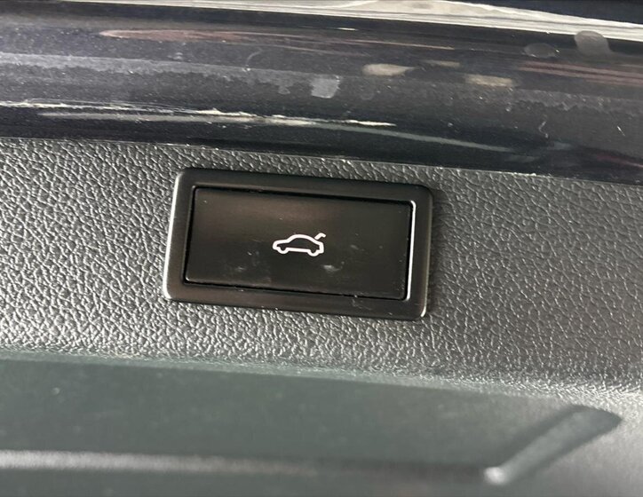 Škoda Superb Kombi 2,0 l 103 kw