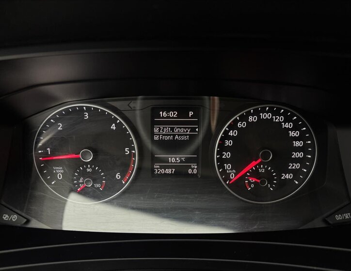 Volkswagen Caravelle Kombi 2,0 l 110 kw